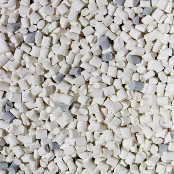 Pale glass-fibre PETG pellets from Argenta’s material collection